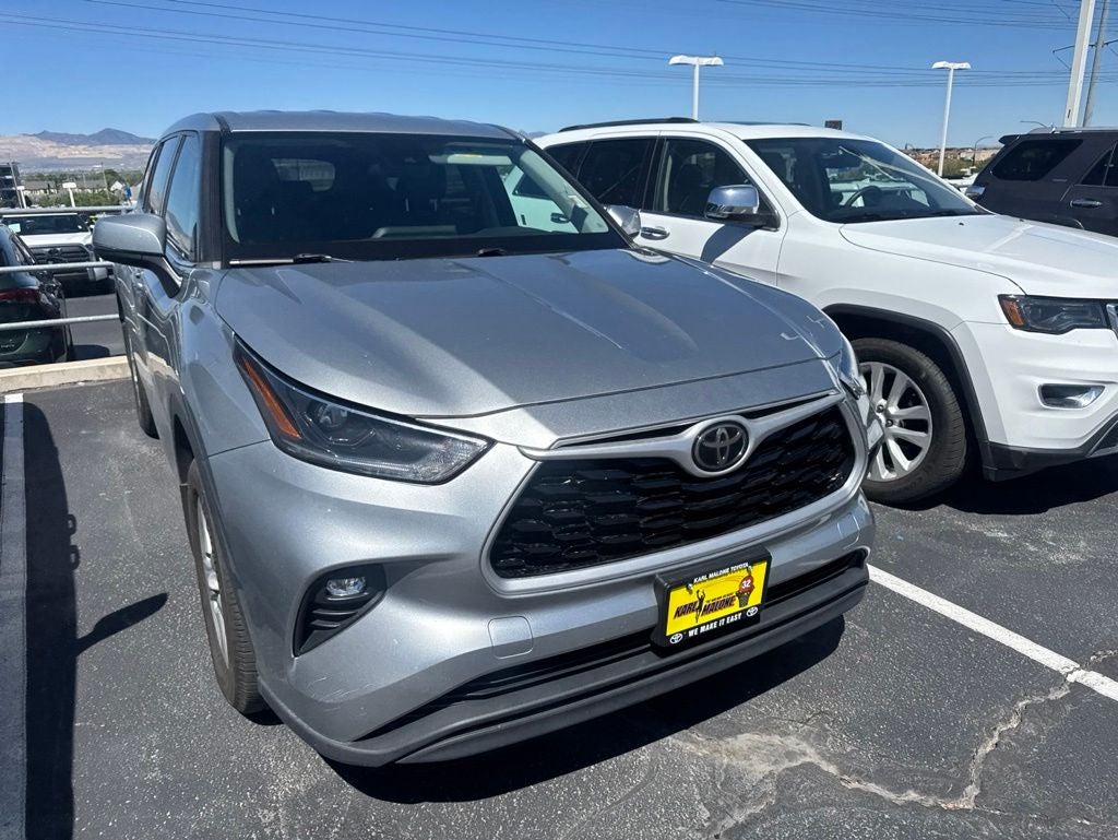 2021 Toyota Highlander LE