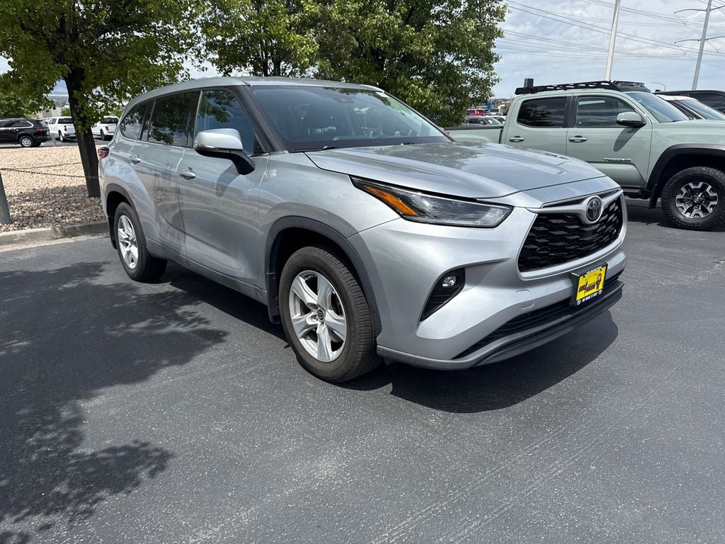2021 Toyota Highlander LE
