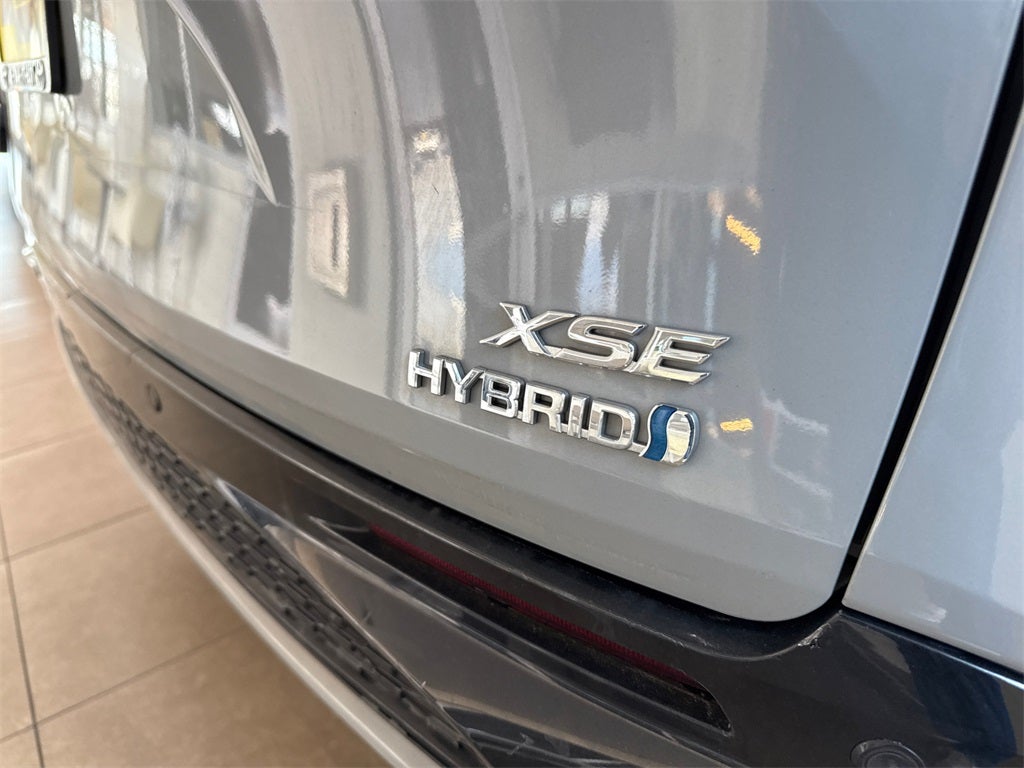 2023 Toyota Sienna XSE 7 Passenger