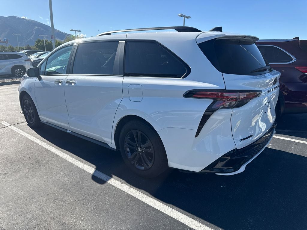 2025 Toyota Sienna XSE 7 Passenger