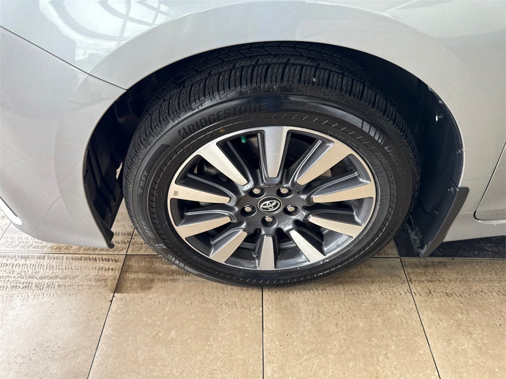 2018 Toyota Sienna Limited Premium 7 Passenger