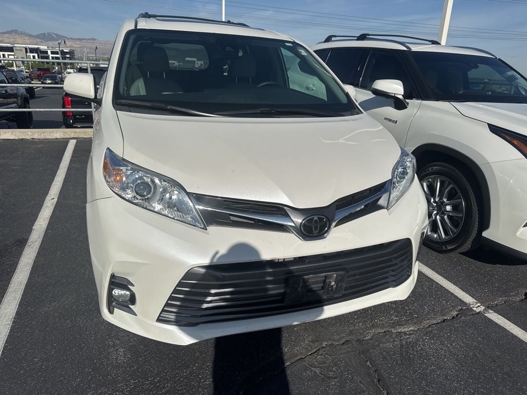 2019 Toyota Sienna XLE Premium 7 Passenger