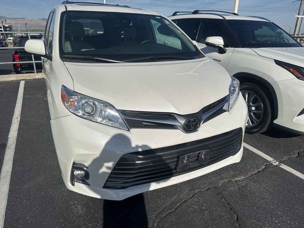 2019 Toyota Sienna XLE Premium 7 Passenger