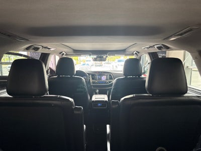 2018 Toyota Highlander Limited Platinum