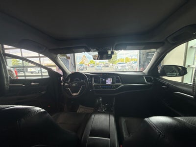 2018 Toyota Highlander Limited Platinum