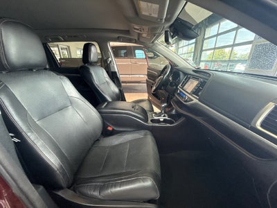 2018 Toyota Highlander Limited Platinum