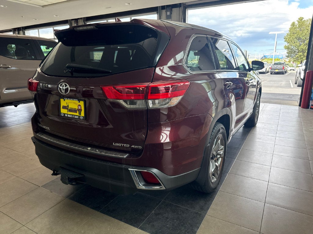 2018 Toyota Highlander Limited Platinum
