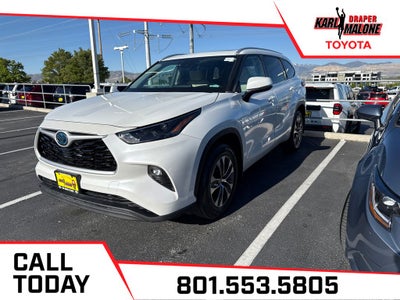 2022 Toyota Highlander Hybrid XLE