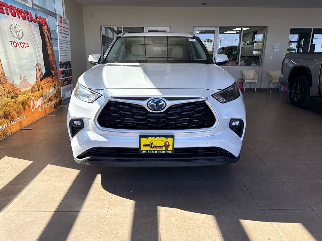 2022 Toyota Highlander Hybrid XLE