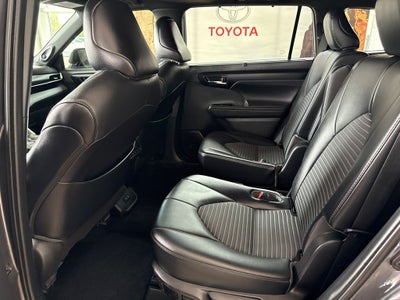 2021 Toyota Highlander XSE