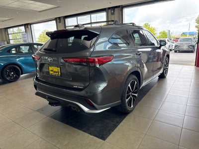 2021 Toyota Highlander XSE