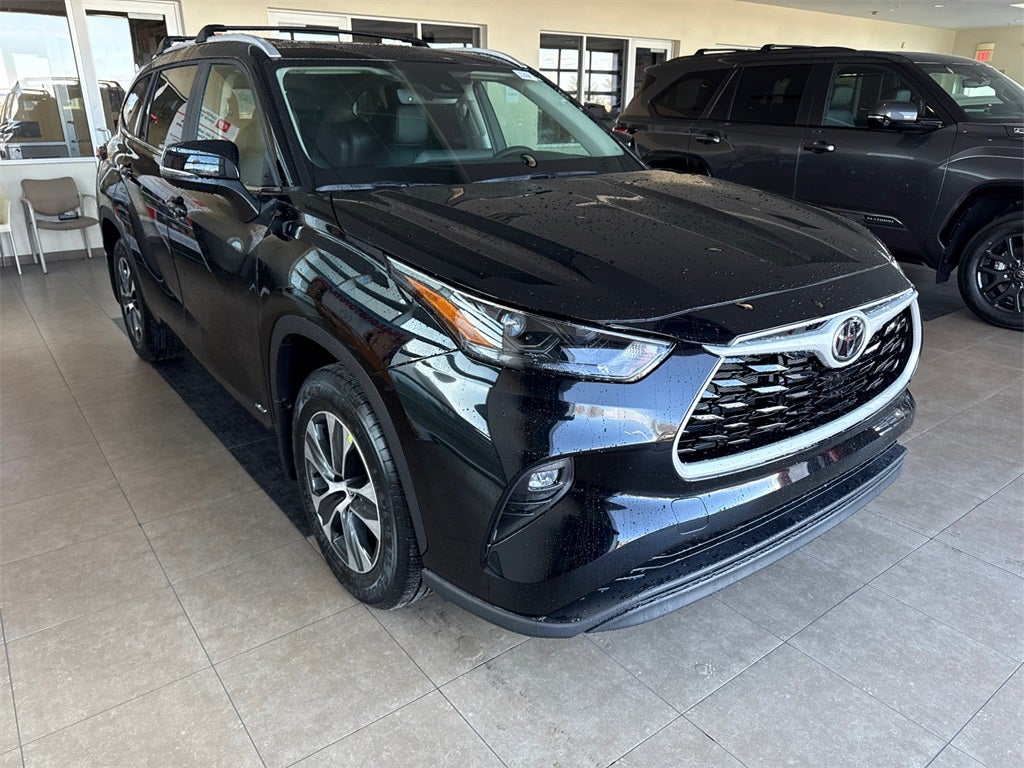 2026 Toyota Highlander Hybrid XLE