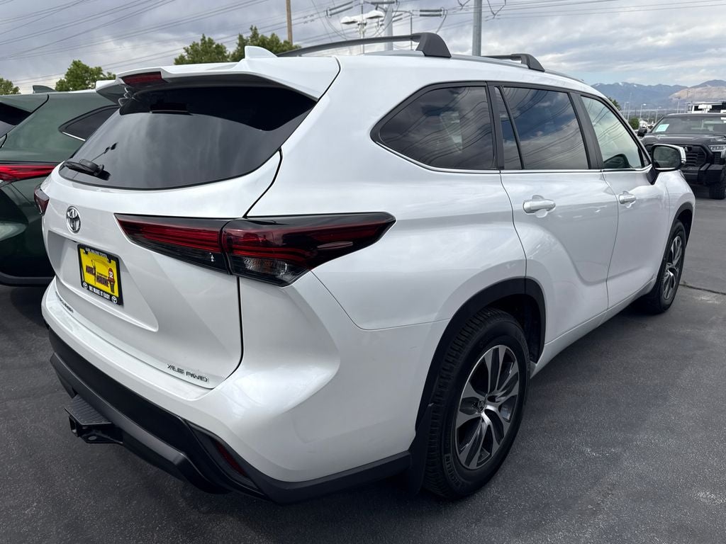 2024 Toyota Highlander XLE