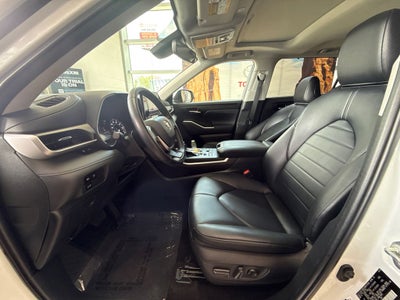 2023 Toyota Highlander XLE
