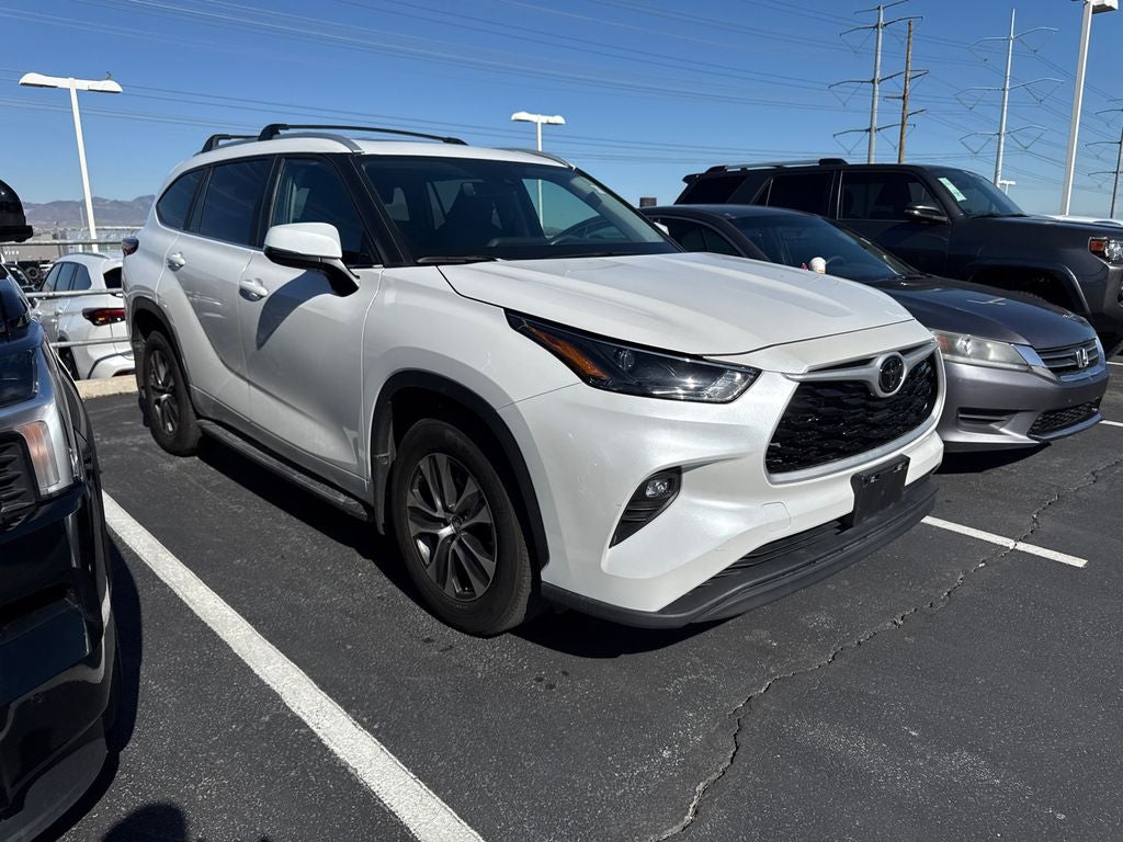 2023 Toyota Highlander XLE