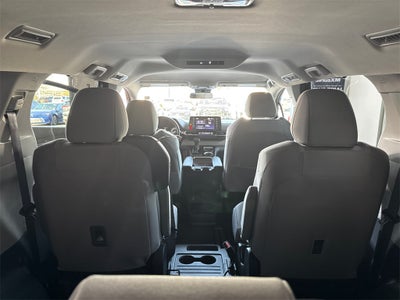 2024 Toyota Sienna LE 8 Passenger