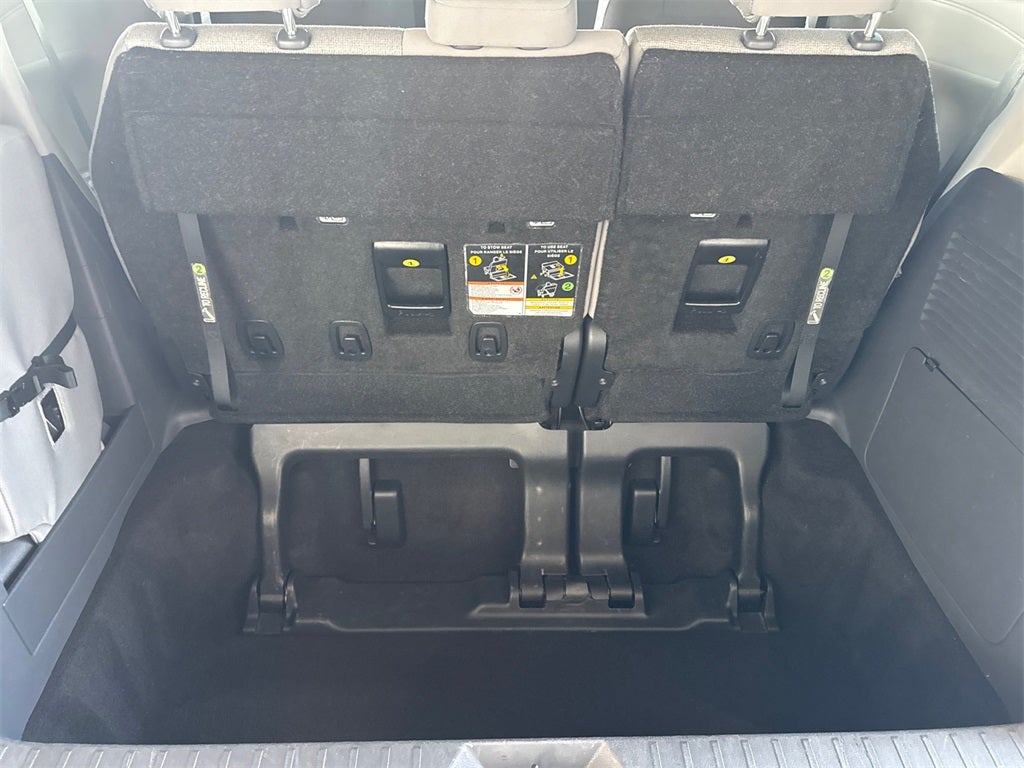 2024 Toyota Sienna LE 8 Passenger