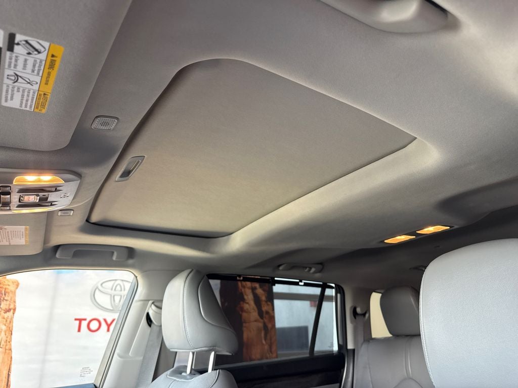 2023 Toyota Highlander Hybrid Limited