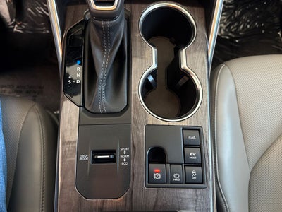 2023 Toyota Highlander Hybrid Limited