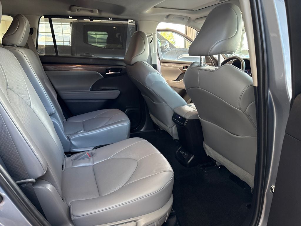 2023 Toyota Highlander Hybrid Limited