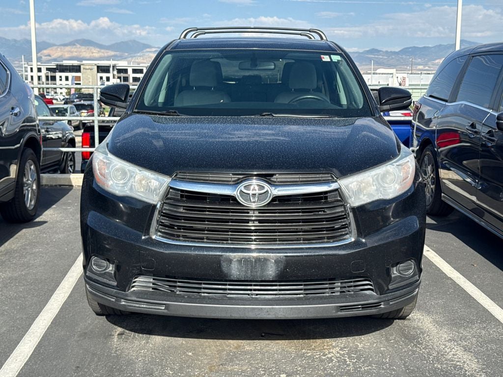 2016 Toyota Highlander LE V6