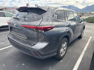 2021 Toyota Highlander LE