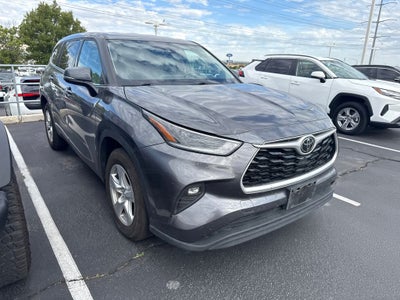 2021 Toyota Highlander LE