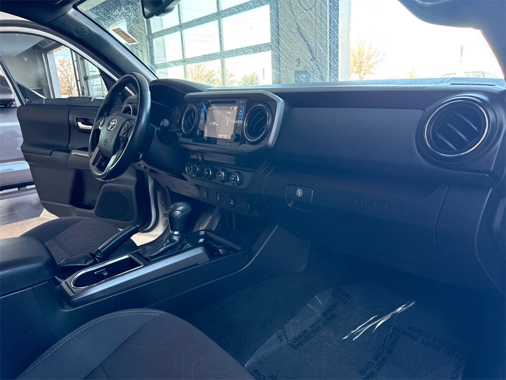 2017 Toyota Tacoma SR5