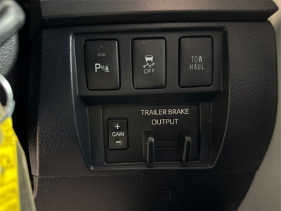 2018 Toyota Tundra SR5