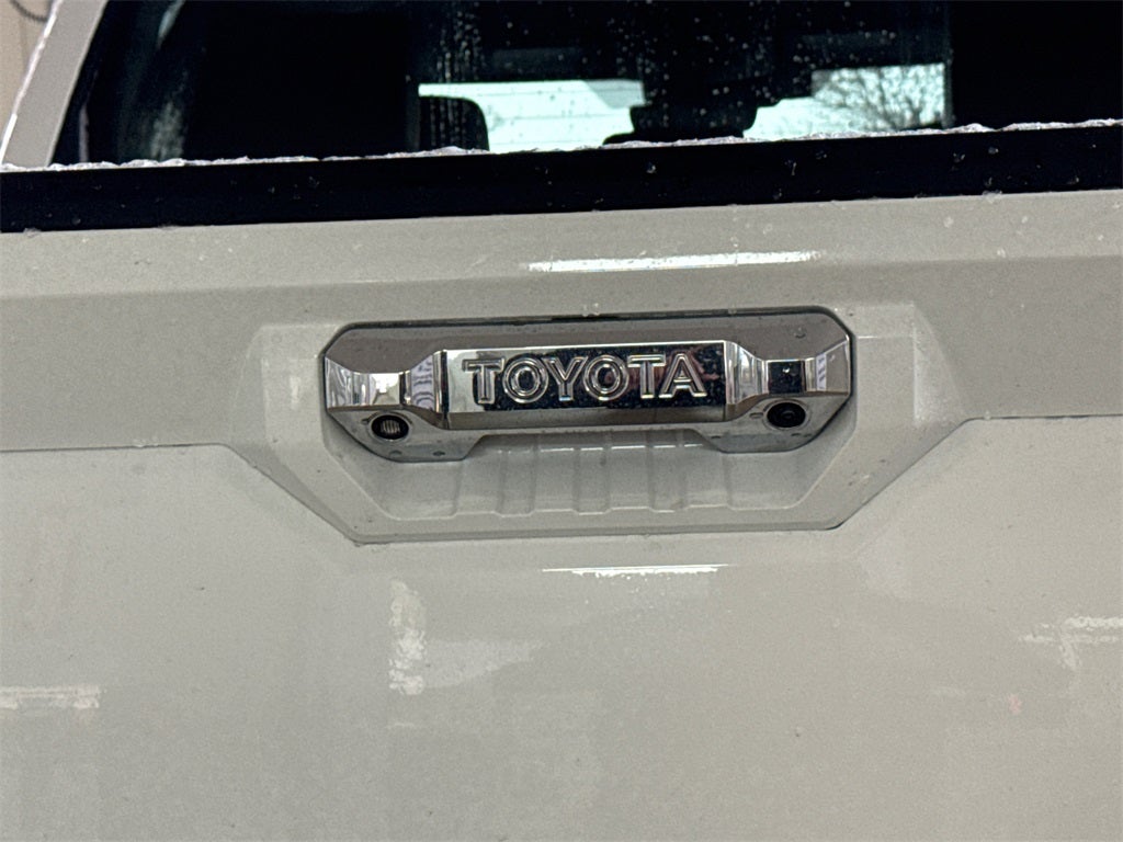 2024 Toyota Tundra Hybrid Limited
