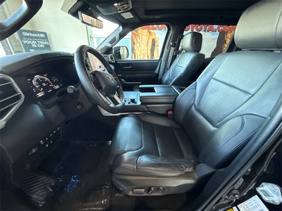 2022 Toyota Tundra Platinum