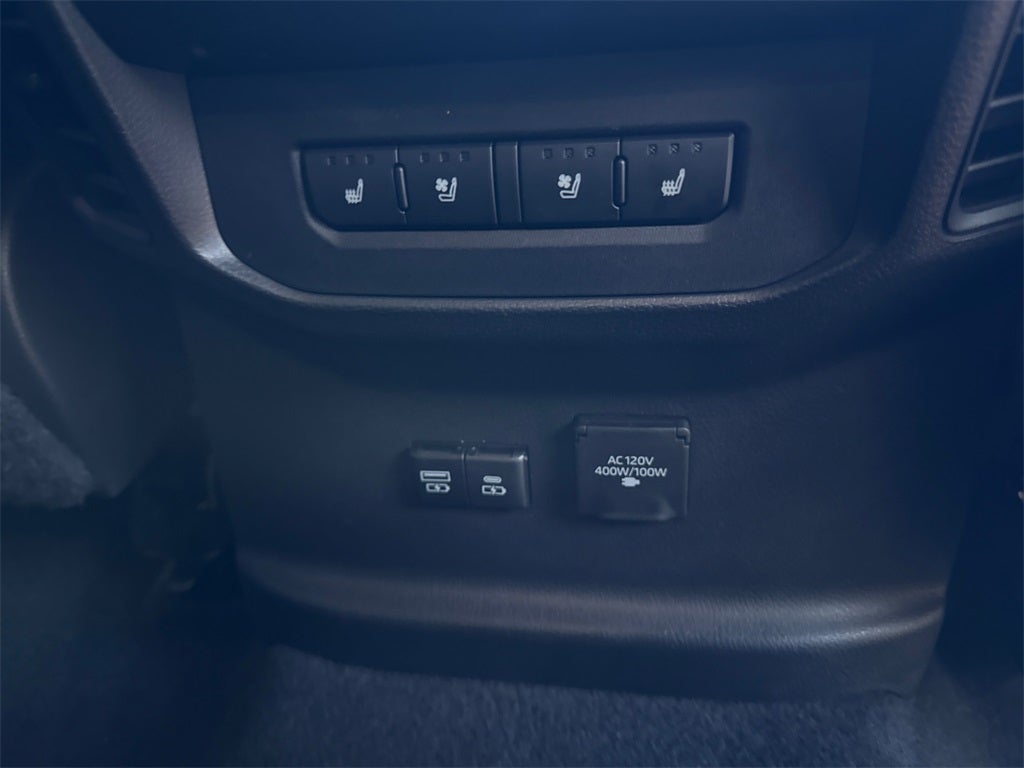 2022 Toyota Tundra Platinum