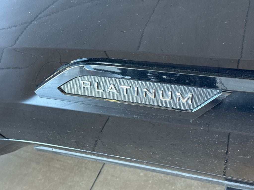 2023 Toyota Tundra Platinum