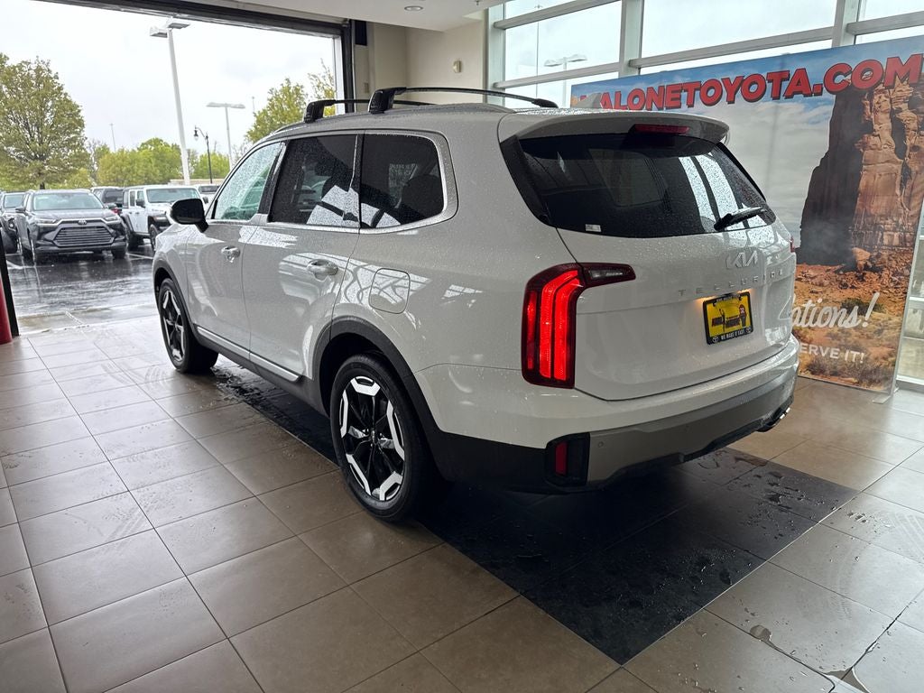2025 Kia Telluride S
