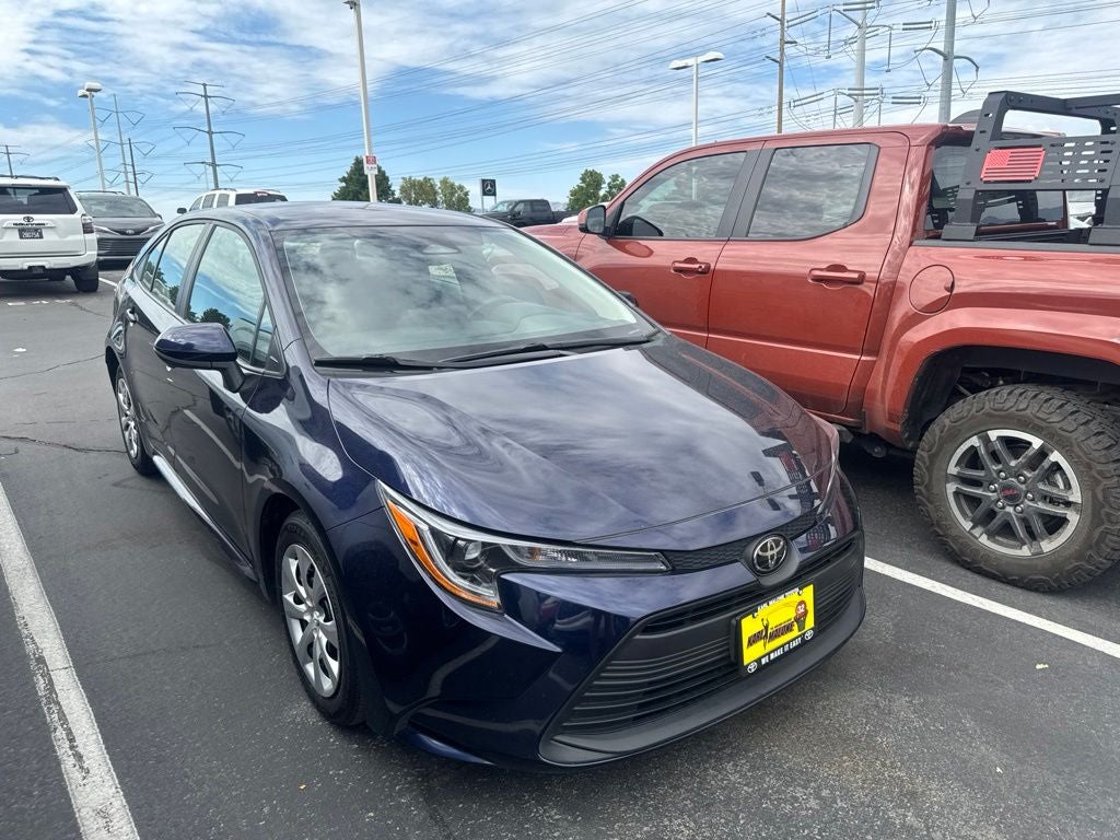 2025 Toyota Corolla LE
