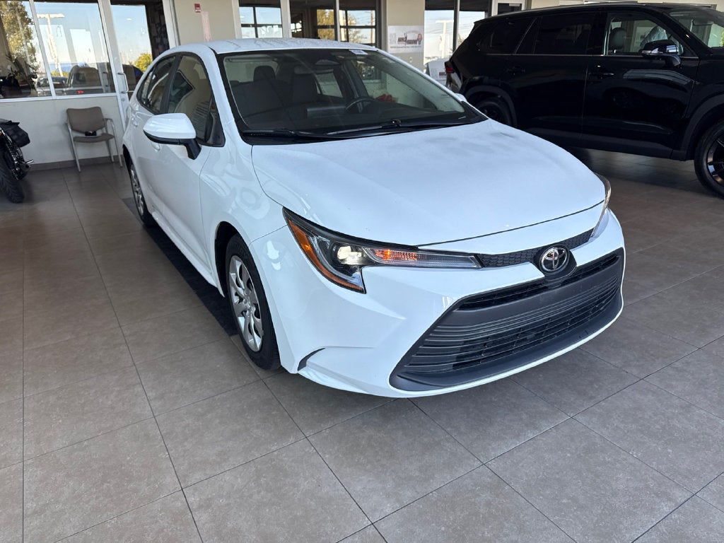 2025 Toyota Corolla LE