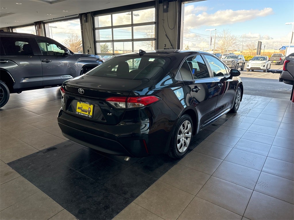 2025 Toyota Corolla LE