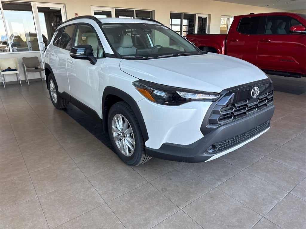 2026 Toyota Corolla Cross LE