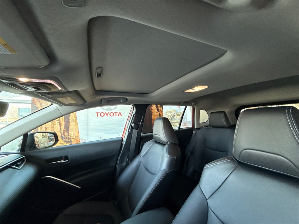 2025 Toyota Corolla Cross XLE