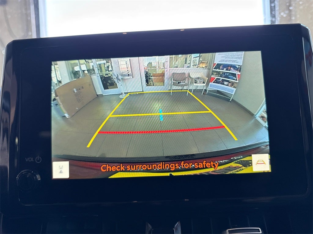 2025 Toyota Corolla Cross XLE