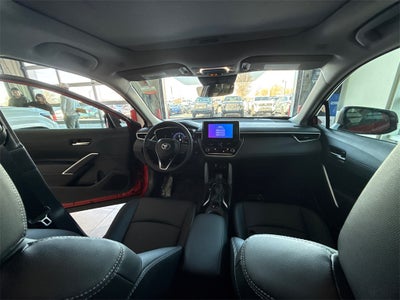2025 Toyota Corolla Cross XLE