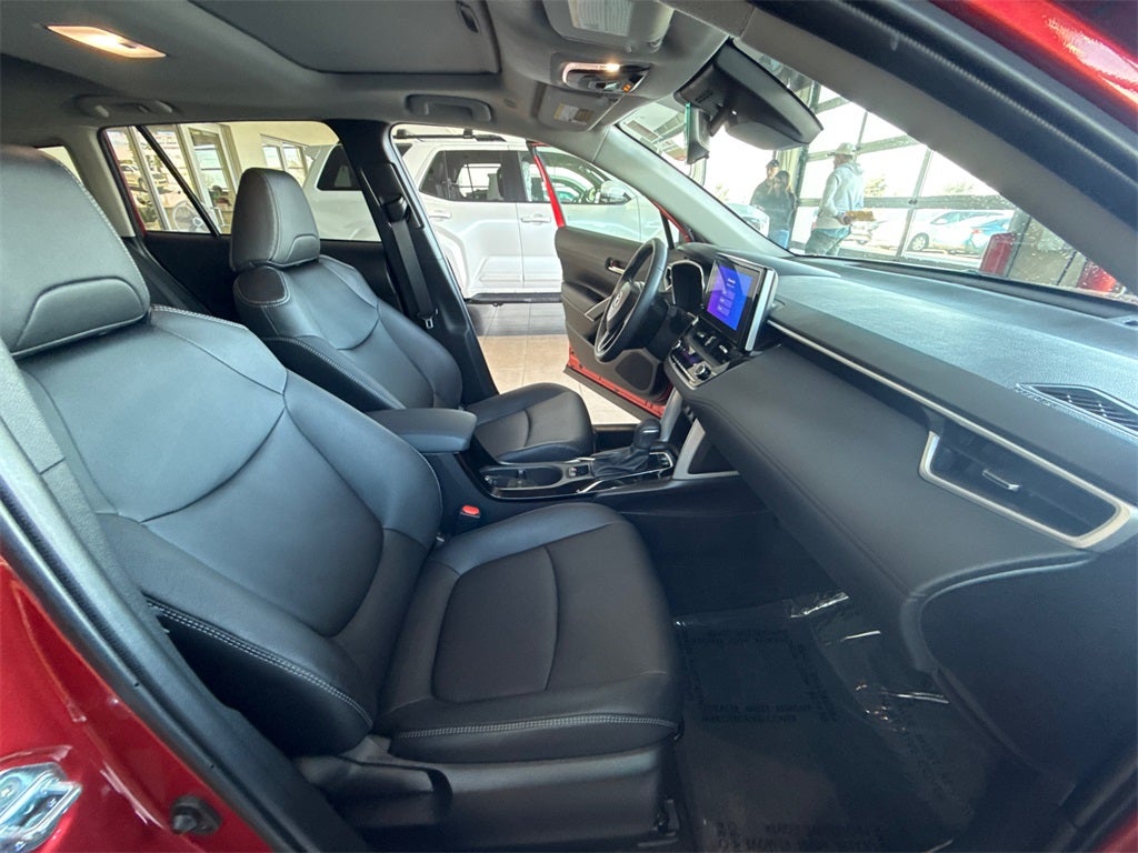 2025 Toyota Corolla Cross XLE