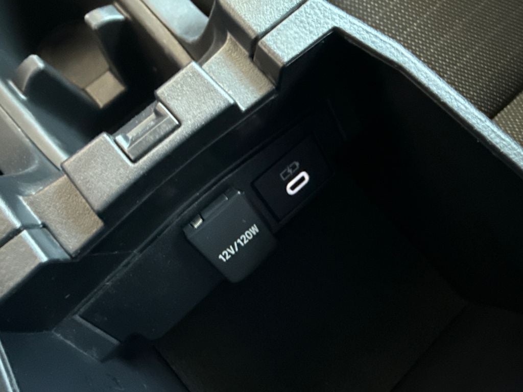 2024 Toyota Corolla Cross Hybrid SE