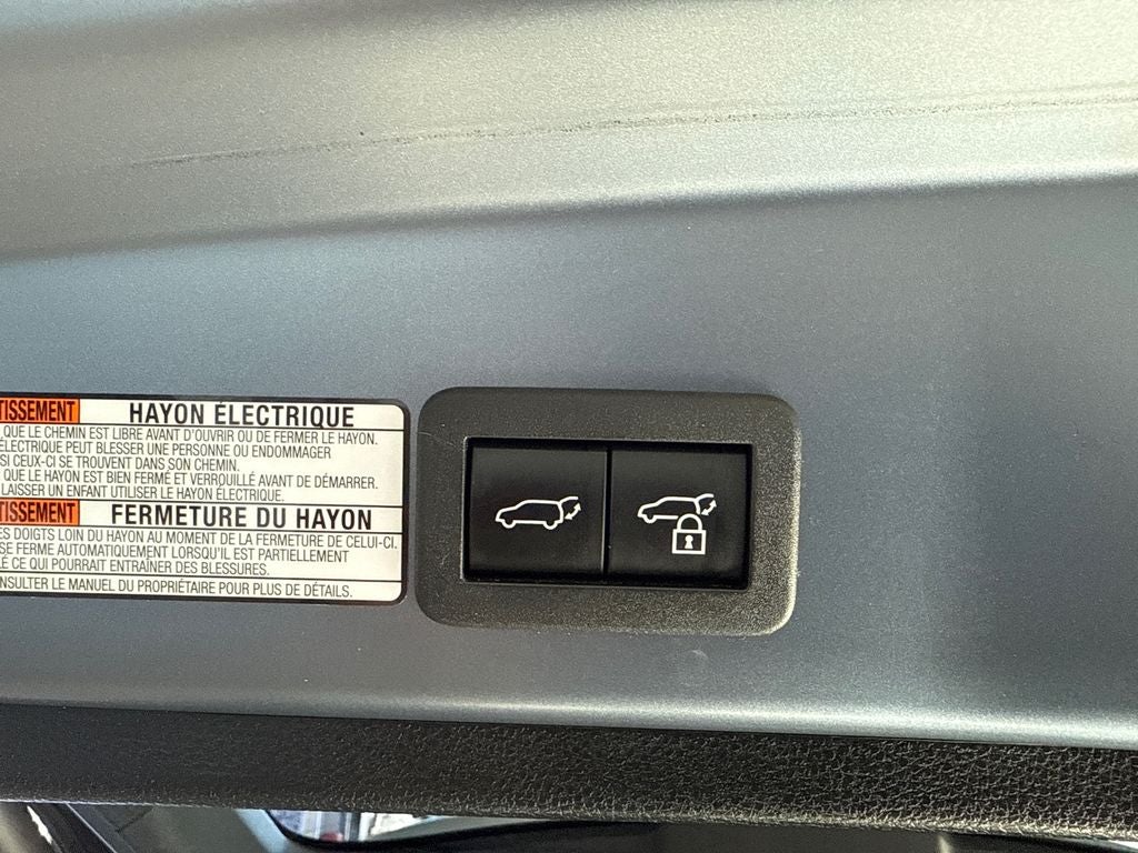2023 Toyota Corolla Cross Hybrid XSE