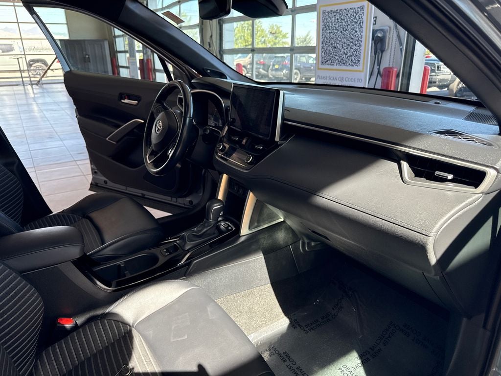 2023 Toyota Corolla Cross Hybrid XSE