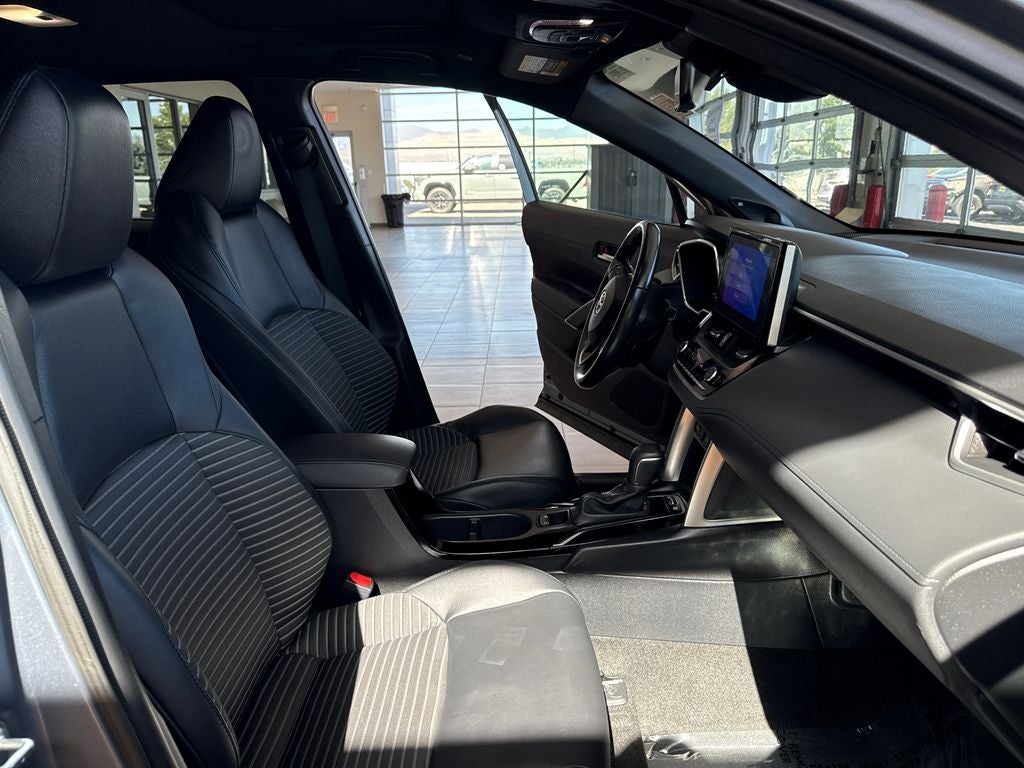2023 Toyota Corolla Cross Hybrid XSE