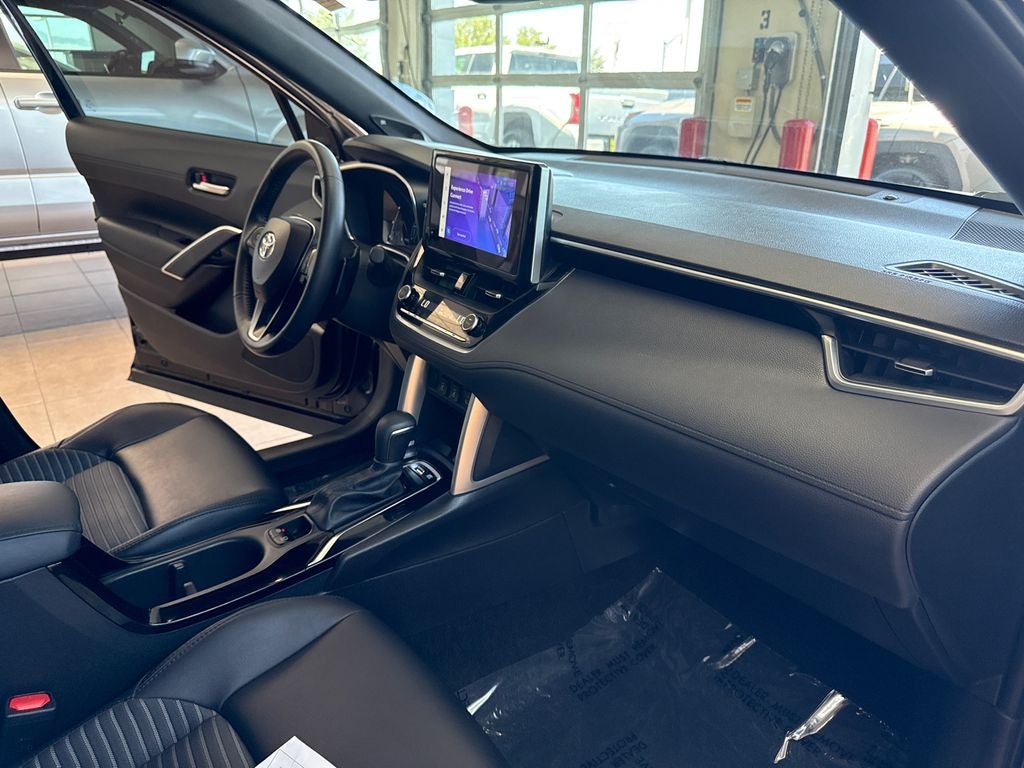 2024 Toyota Corolla Cross Hybrid XSE
