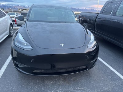 2024 Tesla Model Y Long Range
