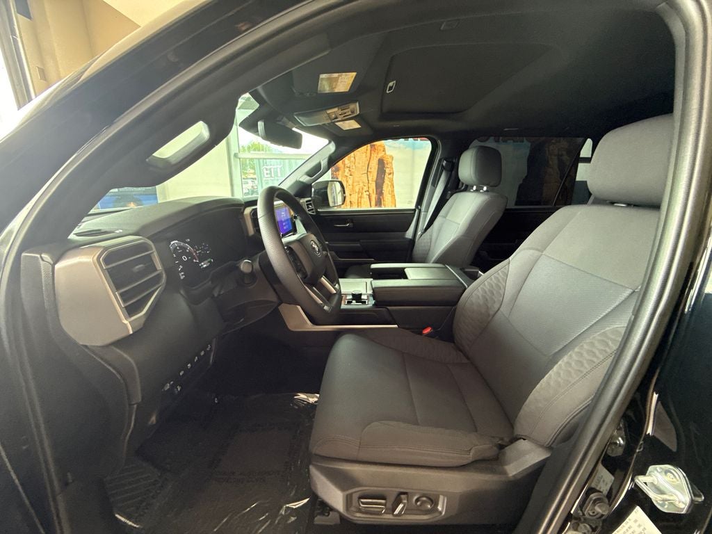 2025 Toyota Sequoia SR5