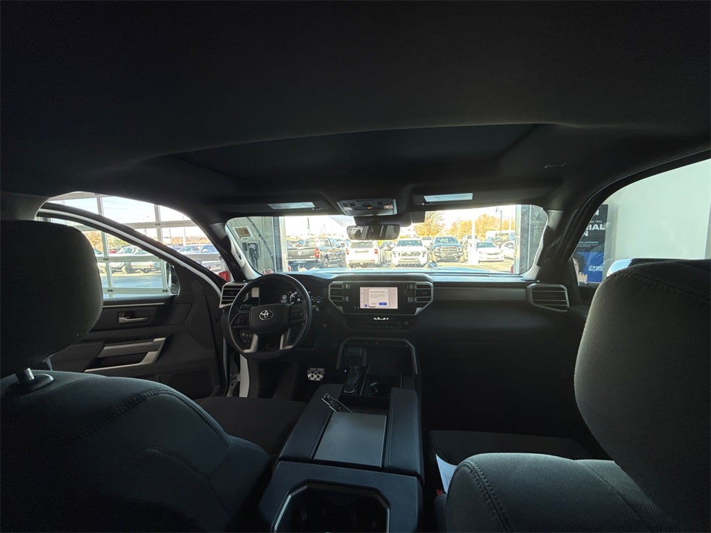 2025 Toyota Sequoia SR5